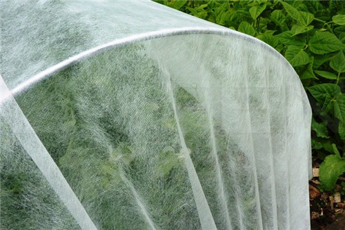white fireproof PP non woven fabric for Medical to make mask and surgical gown,Household,Agriculture,insulation
