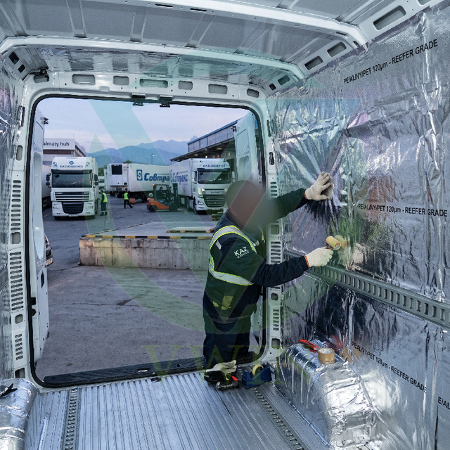 <strong>Container Liner Cold Chain Logistics</strong>