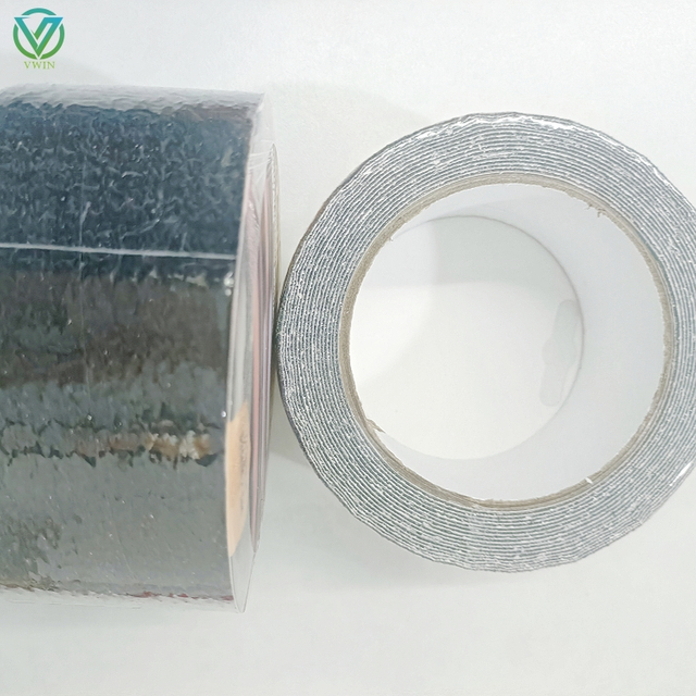 Main shot of durable black anti slip tape, granular anti-slip surface for machinery equipment steps & work platform anti-fall warning