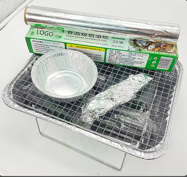 Thickened Durable Household Aluminum Foil Roll Using Green Box Packaging for Oven Baking