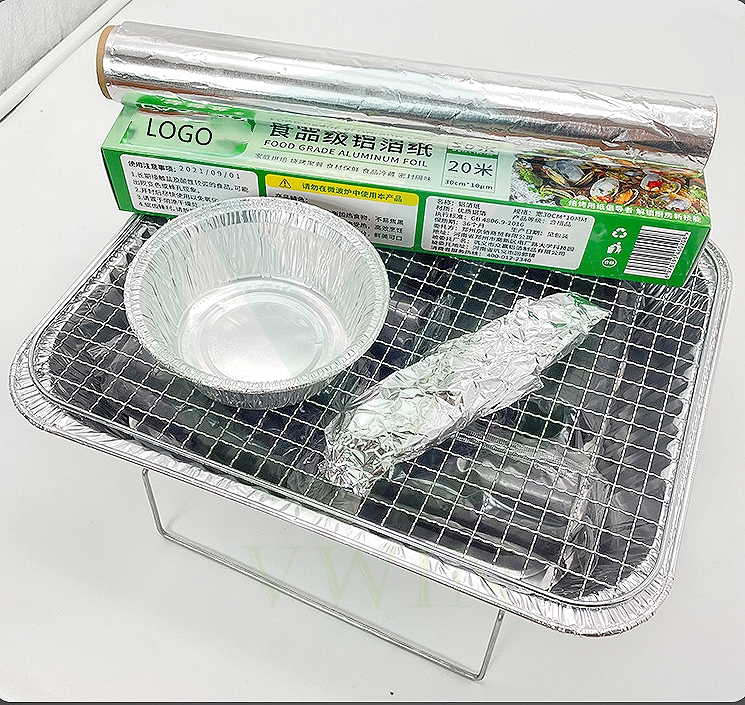 Thickened Durable Household Aluminum Foil Roll Using Green Box Packaging for Oven Baking