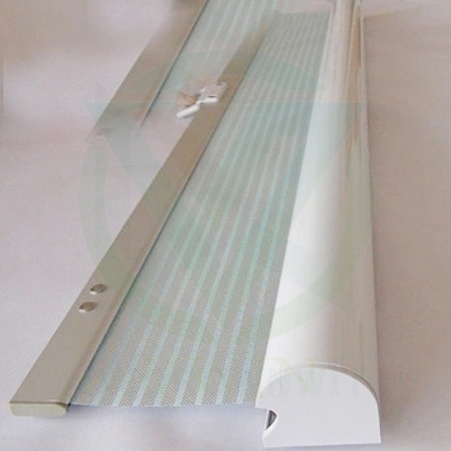Detail view of the night curtain with a round protective cover
