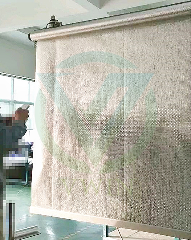 Anti-condensation Waterproof Electric Perforated Night Blind for Ice Box in Supermarket