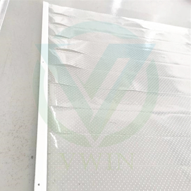 Perforated Transparent Strip Night Curtain To Fridge Showcase in Store
