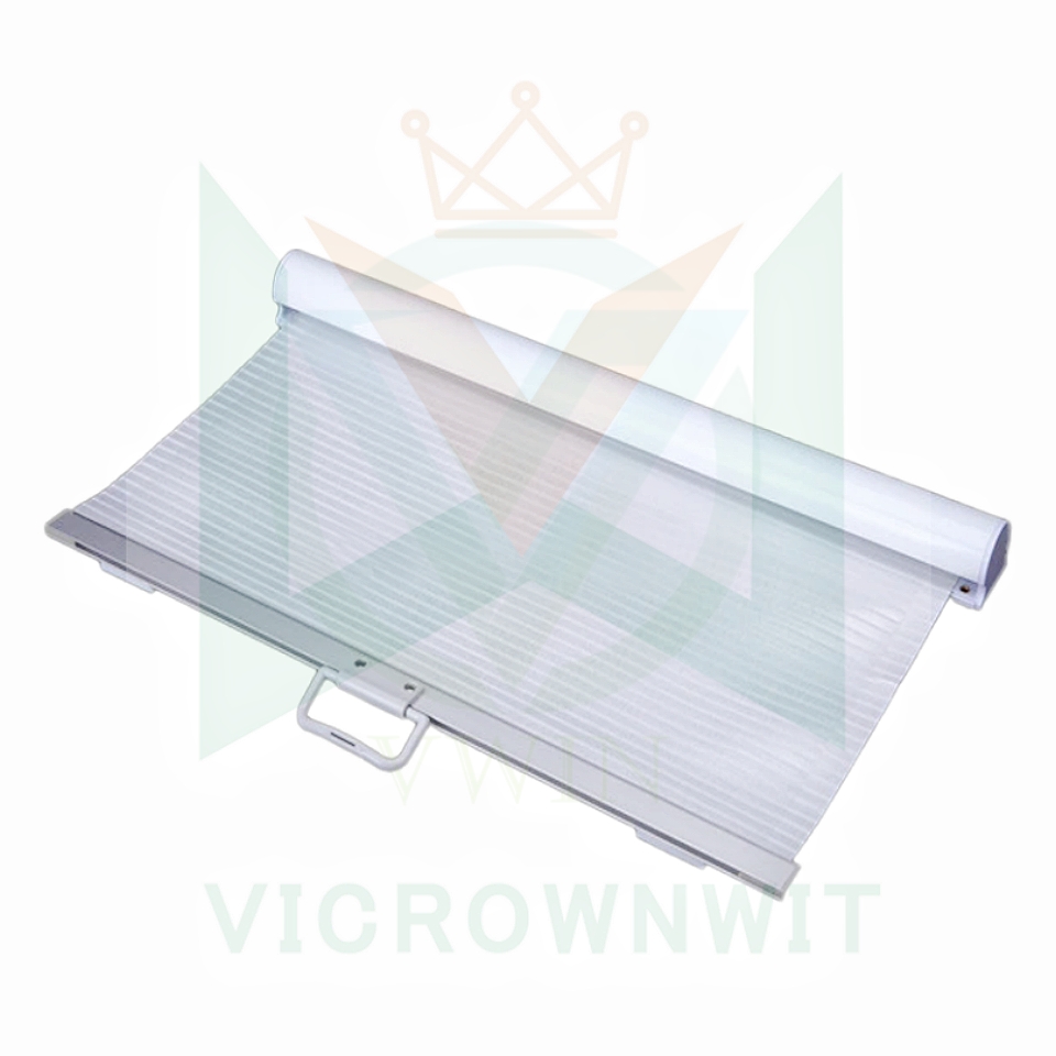 Detail View of the White Night Curtain – Aluminum + PET Material