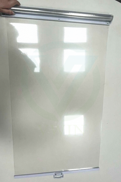 Breathable Hygienic Food-Grade Plastic Night Blind for Food Service Refrigerated Cases